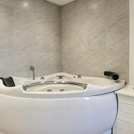 4 Star Holiday Home In Otterup-By Traum *