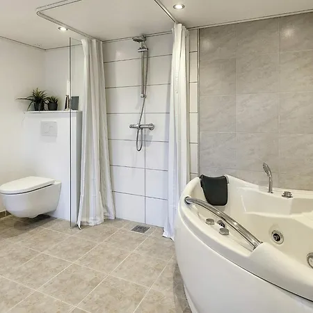 4 Star Holiday Home In Otterup-By Traum *